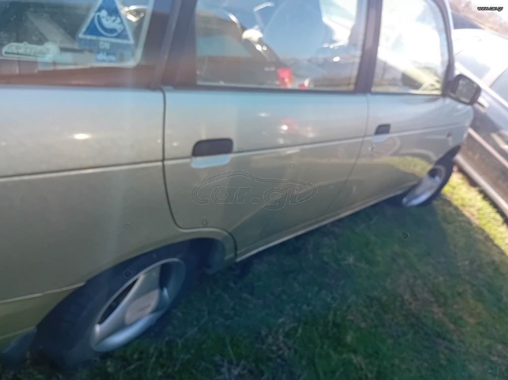 KAΠΟ ΜΠΡΟΣΤΑ DAIHATSU GRAN MOVE KAI ΟΛΑ ΤΑ ΕΙΔΗ ΦΑΝΟΠΟΙΙΑΣ
