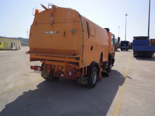 Σάρωθρο Mercedes-Benz 1994 914 ΣΚΟΥΠΑ 4 ΚΥΒΙΚΑ-thumb-4