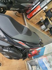 Aprilia SR GT 200 2026 200-thumb-4