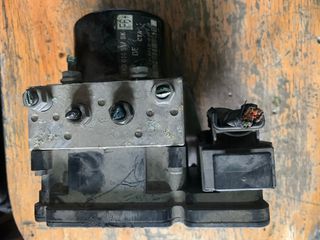 ΜΟΝΑΔΑ ABS ΓΙΑ VW/SEAT/SKODA/AUDI.....1K0614517BK/1K0907379AP