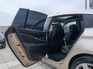 Bmw 530 Gran Turismo 2010-thumb-22