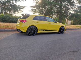 Mercedes-Benz A 250 2020 E * A45 AMG LOOK * 8G-DCT *PROGRESSIVE * DISTRONIC * ΔΕΡΜΑ-thumb-5
