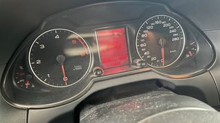 Audi Q5 2011 2.0 TDI QUATTRO S TRONIC-thumb-6