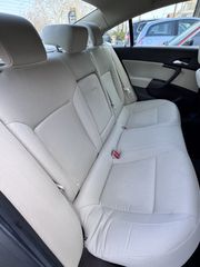 Opel Insignia 2009-thumb-6
