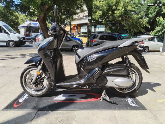 Honda SH 300i 2020