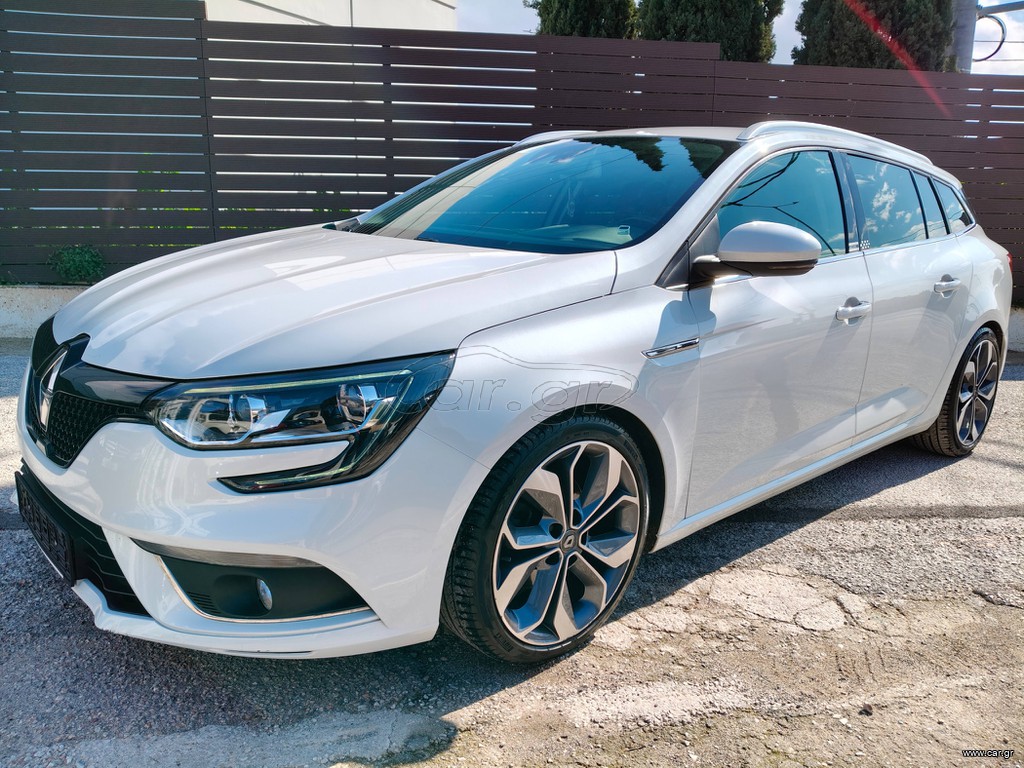 Renault Megane '17 GT dCi 130hp Bose Station Perle