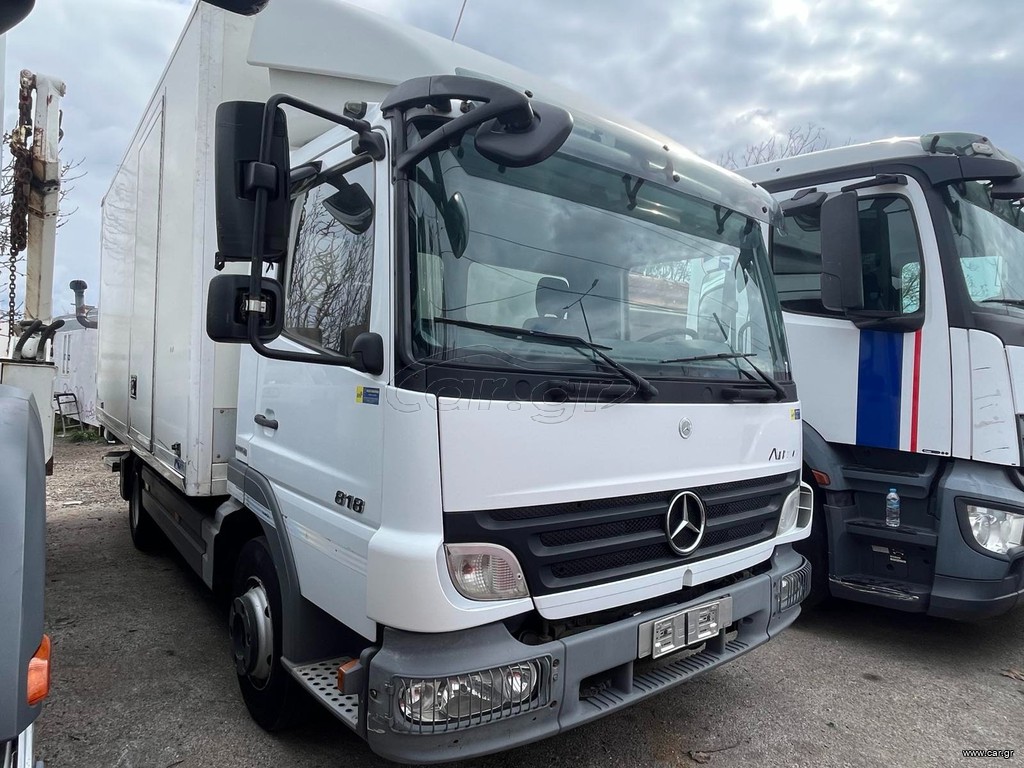Κόφα Mercedes-Benz 2009 818
