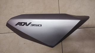 Δεξί fairing για adv 350