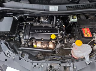 Opel Corsa 2009 1.4 TWINPORT SPORT-thumb-30