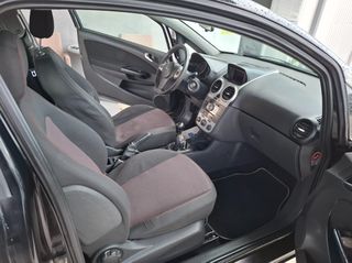 Opel Corsa 2009 1.4 TWINPORT SPORT-thumb-22