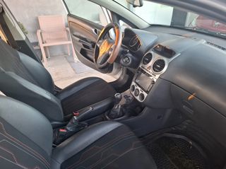 Opel Corsa 2013 1.3 CDTI ECOFLEX START&STOP EDITION-thumb-12