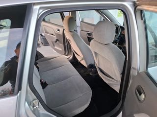 Ford Fiesta 2004 1.4 GHIA 5D FULL EXTRA-thumb-24