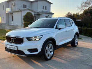 Volvo XC40 2021 T3 MOMENTUM