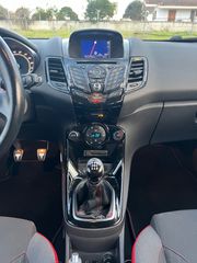 Ford Fiesta 2015 ST-Line-thumb-37