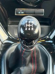 Ford Fiesta 2015 ST-Line-thumb-41
