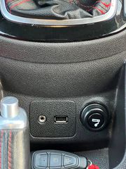 Ford Fiesta 2015 ST-Line-thumb-42