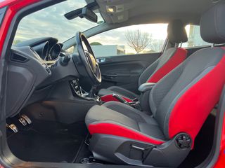 Ford Fiesta 2015 ST-Line-thumb-19