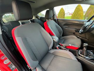 Ford Fiesta 2015 ST-Line-thumb-30