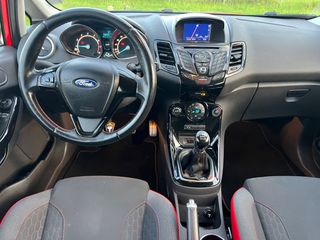Ford Fiesta 2015 ST-Line-thumb-36