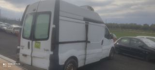 Renault Trafic 2004-thumb-1