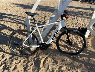 Electric Bicycles KTM 2022 Macina cross 610 white H 56
