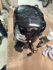 ΣΥΜΠΙΕΣΤΗΣ L'UNITE 4HP