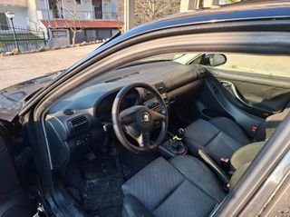 Seat Leon 2004-thumb-6