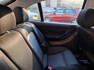 Seat Leon 2004-thumb-15