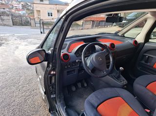 Peugeot 1007 2006-thumb-7