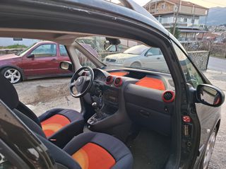 Peugeot 1007 2006-thumb-10