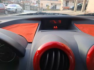 Peugeot 1007 2006-thumb-15