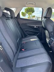 Peugeot 3008 2020 Hybrid 225 HP Allure-thumb-23
