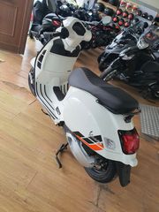 Piaggio Vespa GTS 300 2026 310 super sport-thumb-3