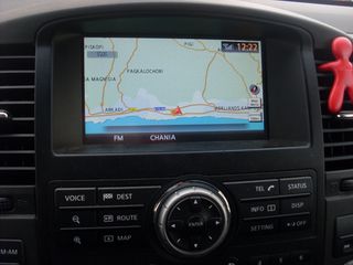 Nissan Navara 2015 V6-thumb-10