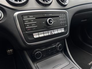 Mercedes-Benz CLA 200 2018 AMG LINE Panorama-thumb-15