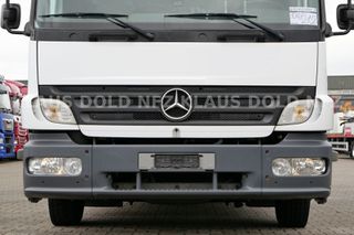 Παγωτατζίδικο Mercedes-Benz 2010-thumb-1