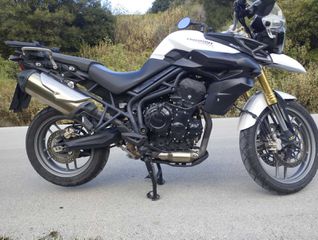 Triumph Tiger 800 2012-thumb-3