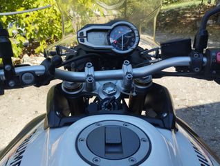 Triumph Tiger 800 2012-thumb-7