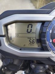 Triumph Tiger 800 2012-thumb-9