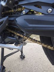 Triumph Tiger 800 2012-thumb-10