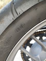 Triumph Tiger 800 2012-thumb-16