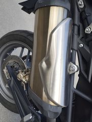 Triumph Tiger 800 2012-thumb-21