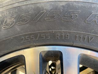 Mercedes-Nissan-thumb-1