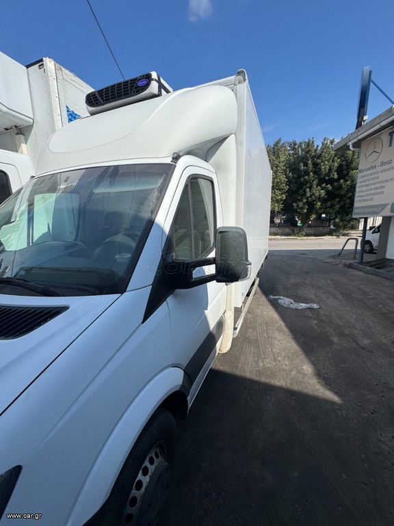 Ψυγείο Mercedes-Benz 2018 516