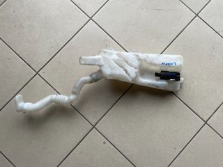 ΔΟΧΕΙΟ ΝΕΡΟΥ ΥΑΛΟΚΑΘΑΡΙΣΤΗΡΩΝ 8200212701,7701058023 RENAULT CLIO/MODUS 08-13