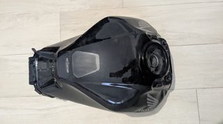 Ντεπόζιτο  HONDA CB R 650-thumb-4