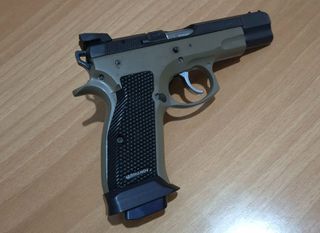 CZ 75B-thumb-2