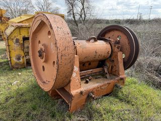 Quarry Equipment 1900 ΜΑΣΕΛΑ 100*25-thumb-2