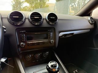 Audi TT 2006 2.0 / 197hp / ελληνικο / πρωτο χερι-thumb-6