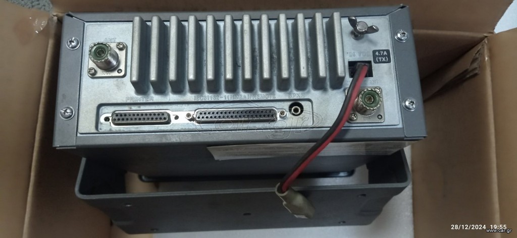 VHF FURUNO FM8800S